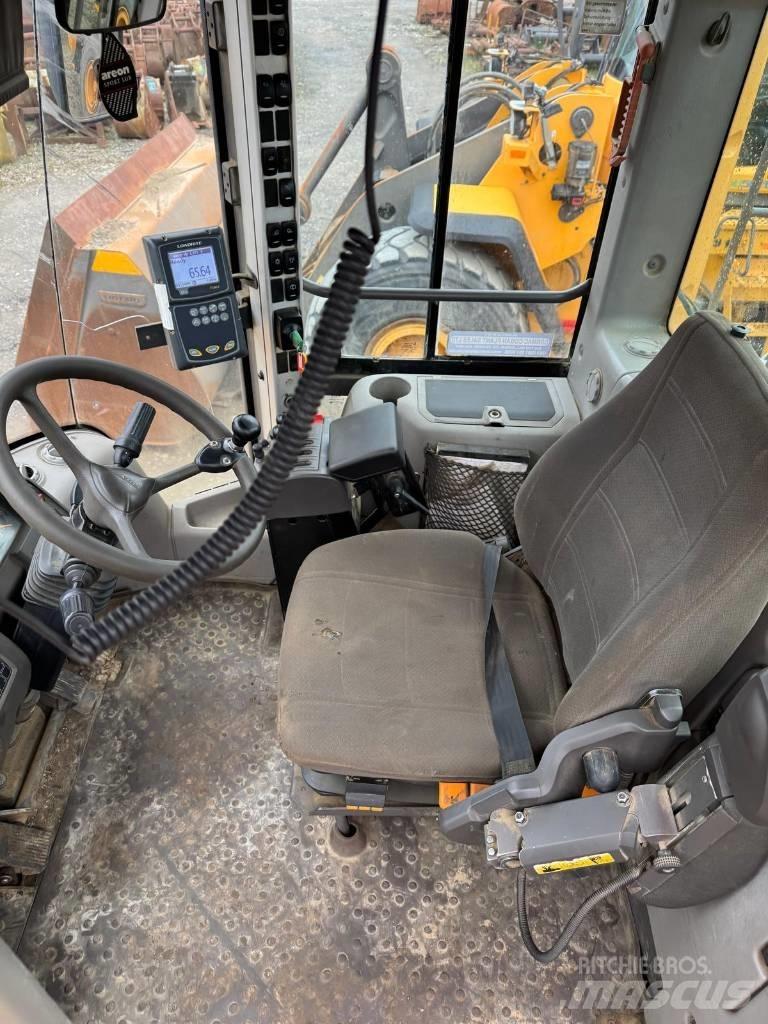 Volvo L 180 F Utovarivači na točkove