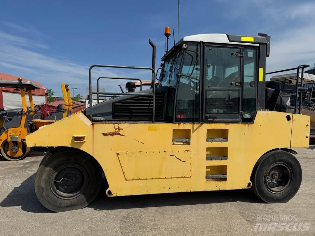 Bomag BW 24 R Gumeni valjci na točkovima