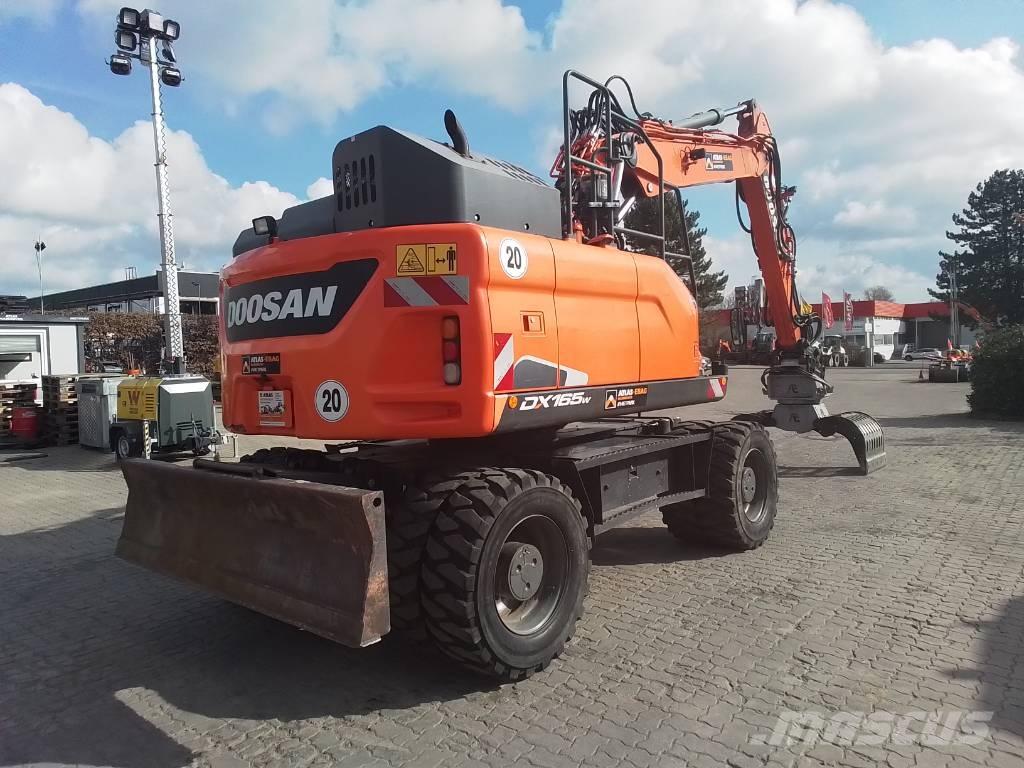 Doosan DX 165 W-5 Bageri točkaši