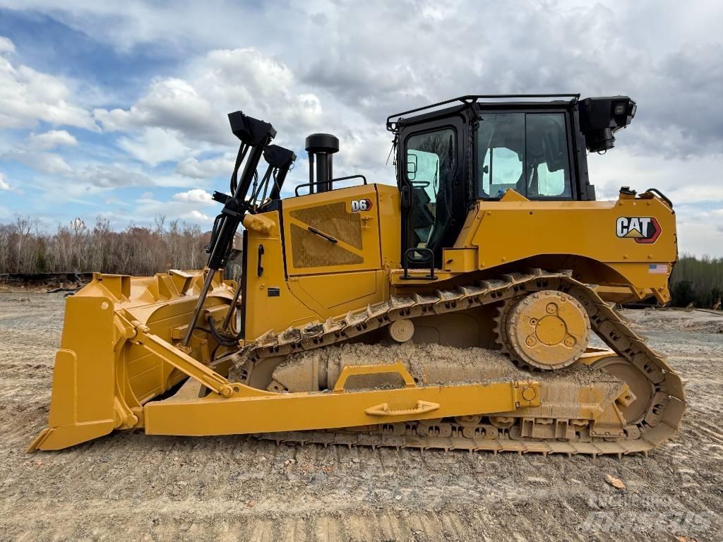 CAT D 6 Buldožeri guseničari