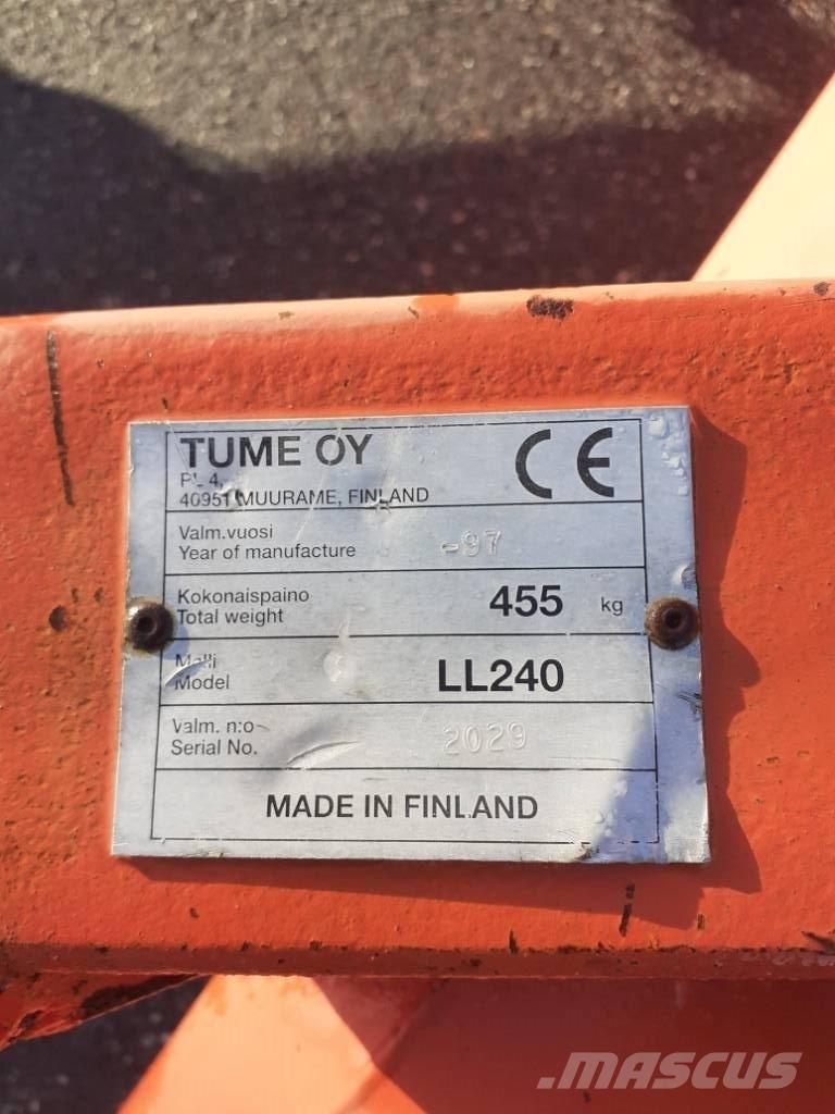 Esko 240 lumilinko Snežne freze
