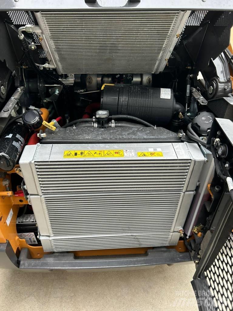 CASE SV185B Skid steer mini utovarivači