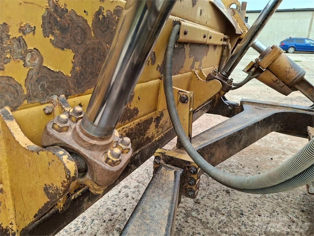CAT D6R XL Ostalo za građevinarstvo