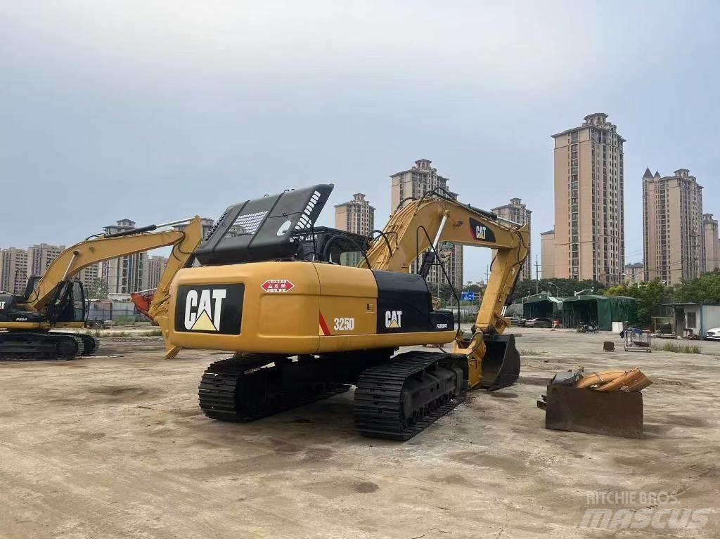CAT 325D Bageri guseničari