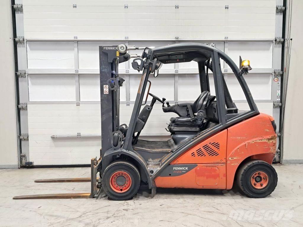 Linde H25D-02 Dizelski viljuškari