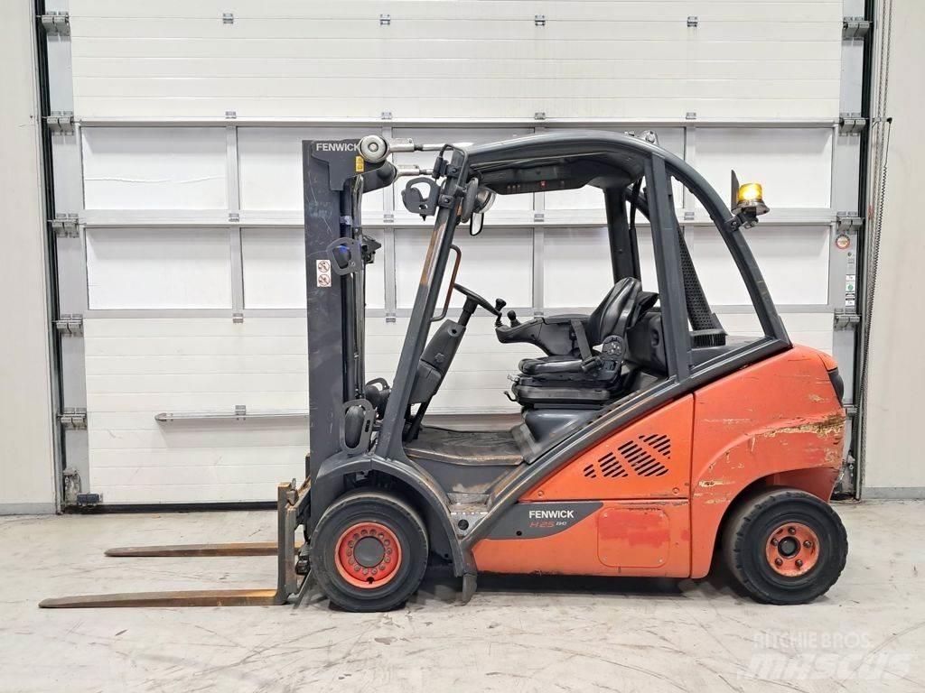 Linde H25D-02 Dizelski viljuškari