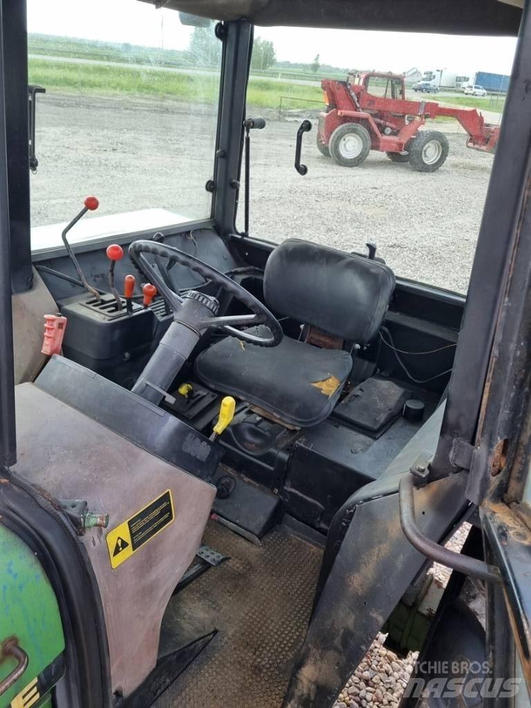 John Deere 3050 Traktori