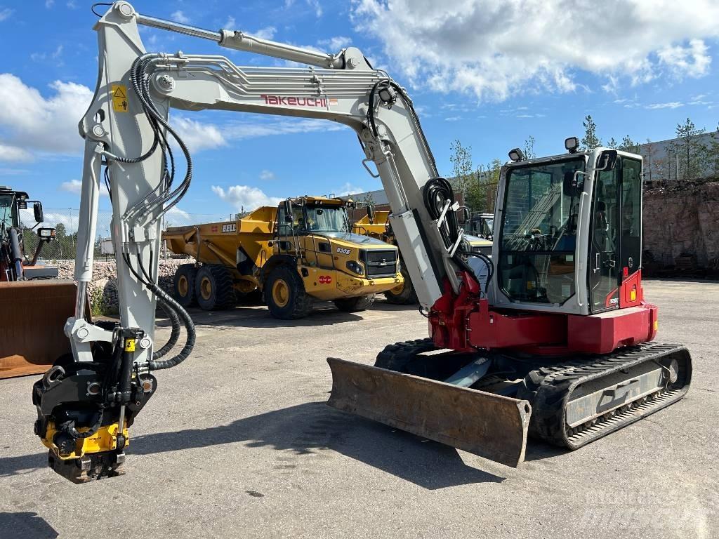Takeuchi TB280FR Midi bageri 7t – 12t