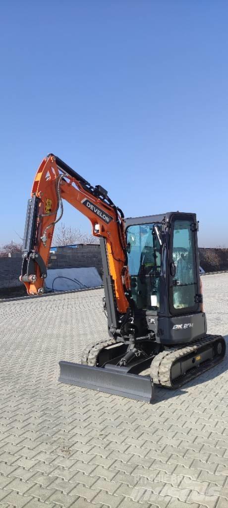 Develon DX 27 Z-7 Mini bageri < 7t
