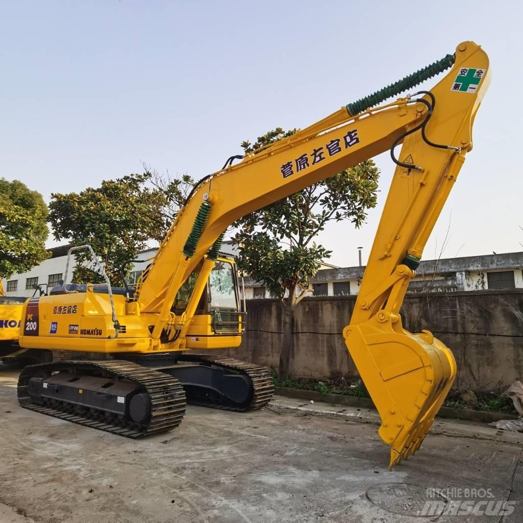 Komatsu PC 200-8 Bageri guseničari