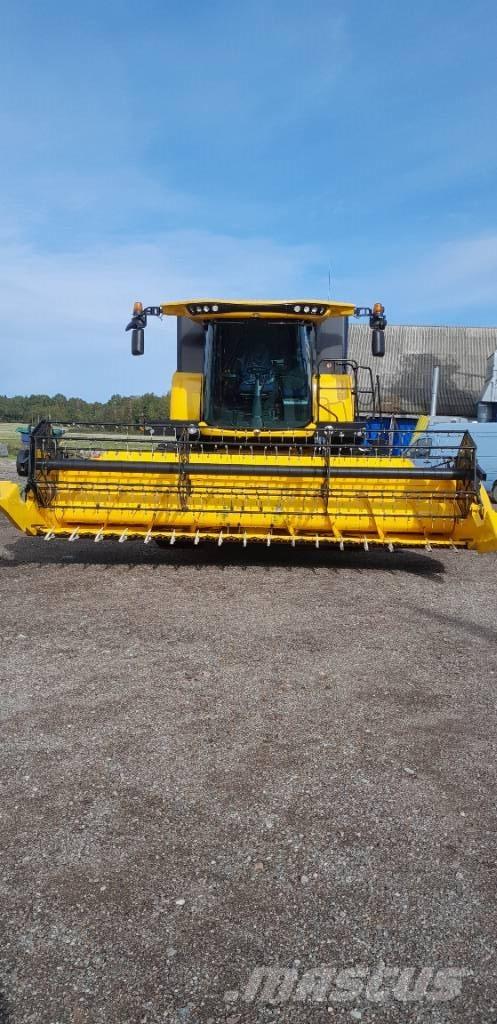New Holland CX5.80 Kombajni