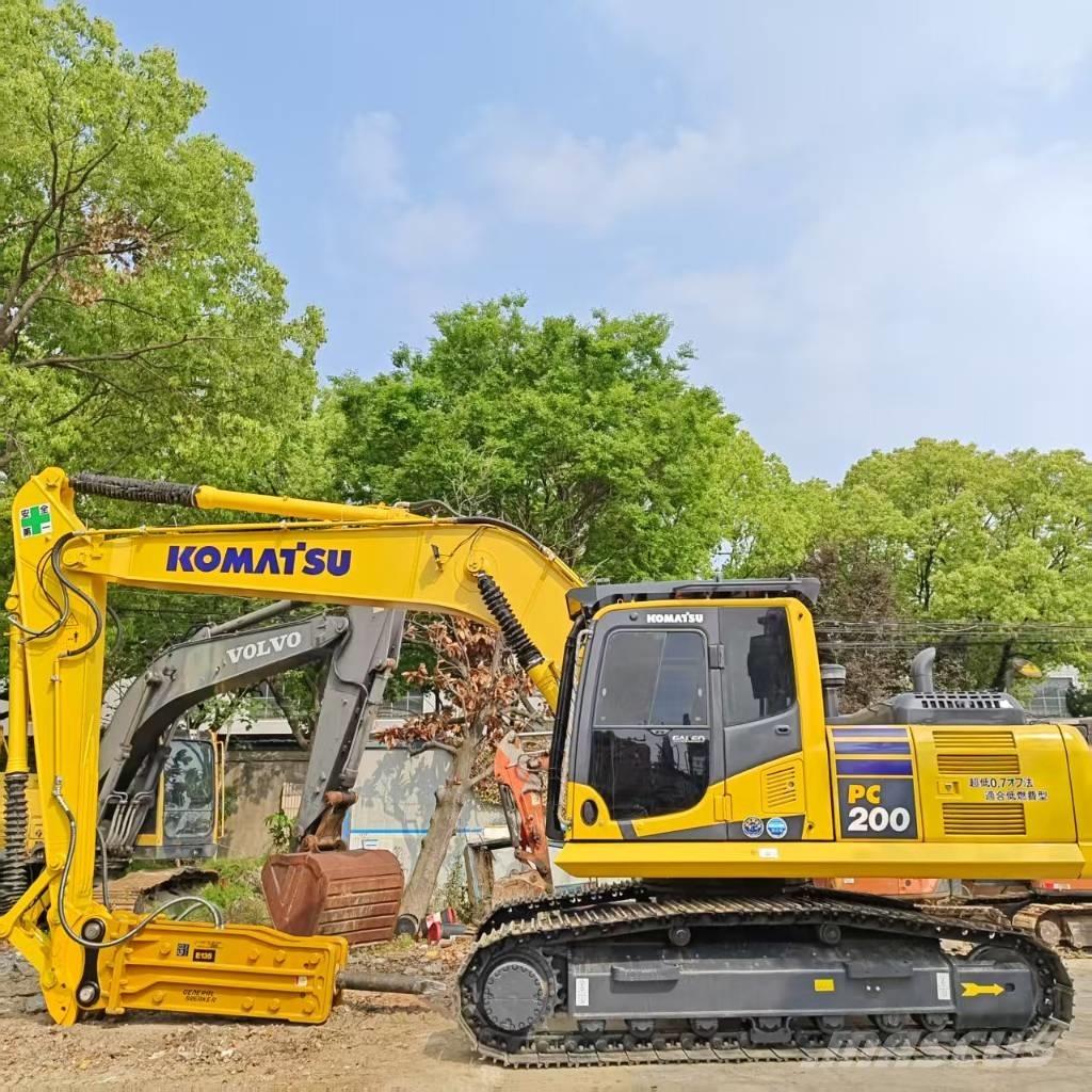 Komatsu PC 200 Bageri guseničari