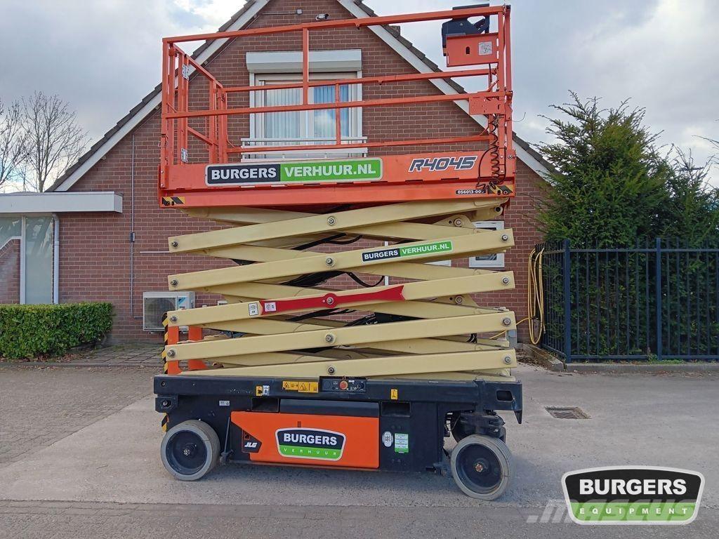 JLG R4045 Makazaste platforme