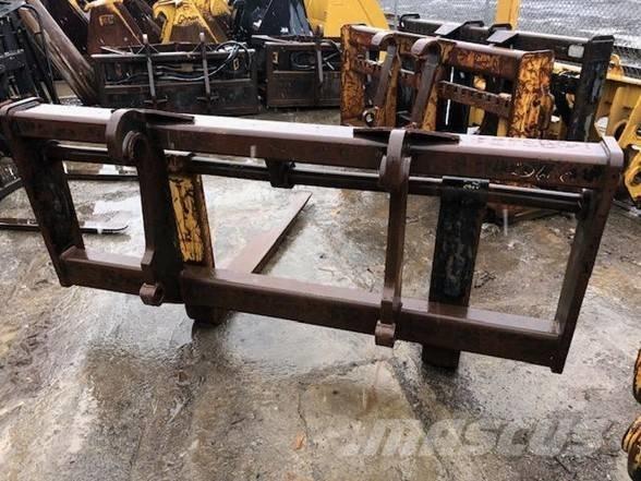 CAT IT 38 G Građevinarske viljuške