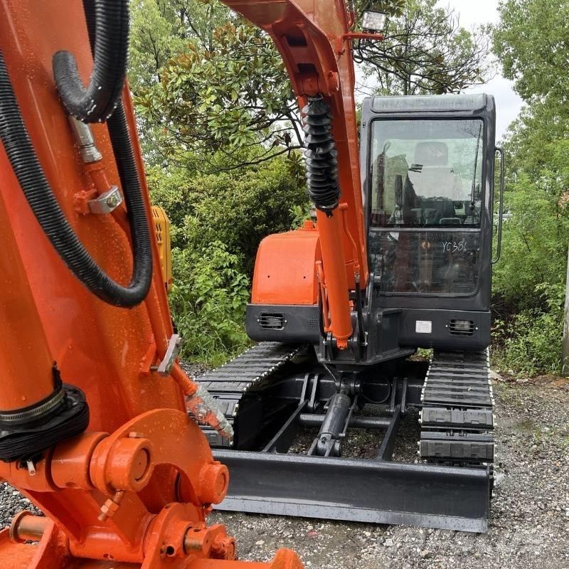 Doosan DH 60 Mini bageri < 7t