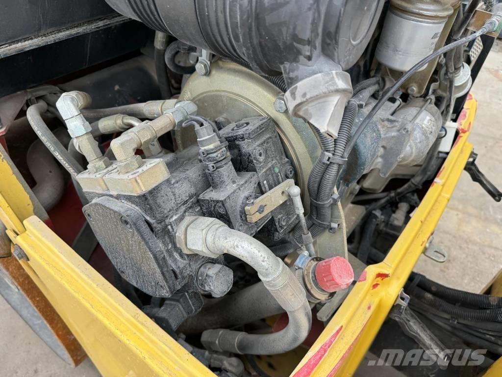 Dynapac CC1100 Valjci sa duplim bubnjem