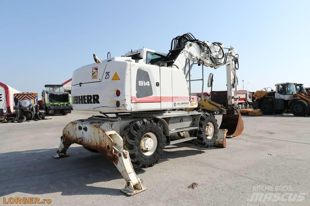 Liebherr A 914 Bageri točkaši