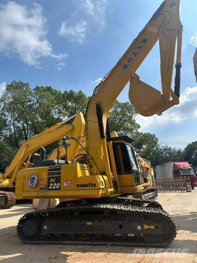 Komatsu PC 220-8 Bageri guseničari