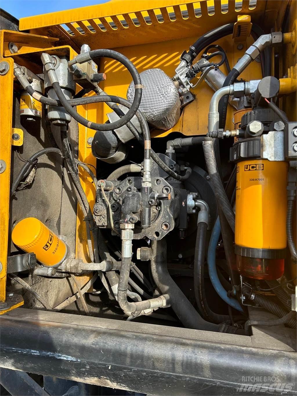JCB JS175WMT4F Bageri točkaši