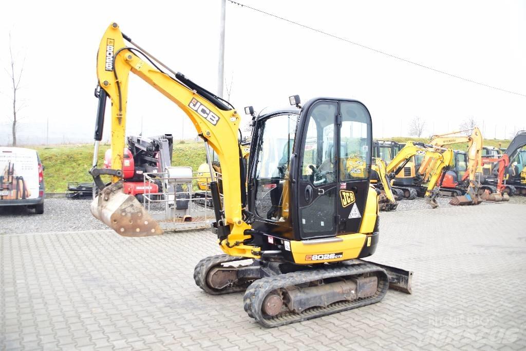 JCB 8026 CTS Mini bageri < 7t