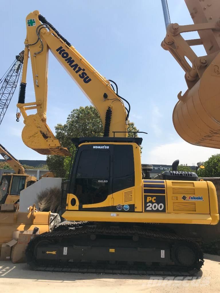 Komatsu PC 200-8N1 Bageri guseničari