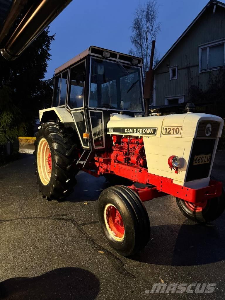 David Brown 1210 Traktori