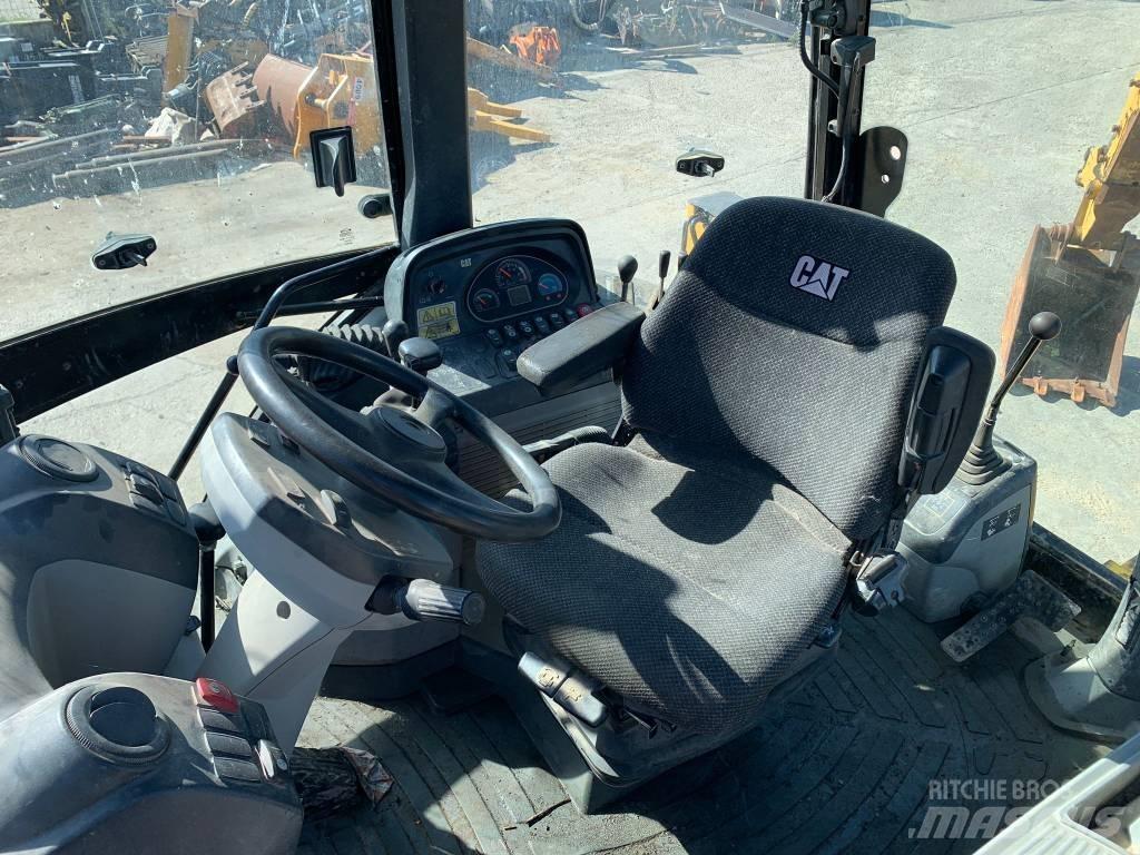CAT 428 F Rovokopači