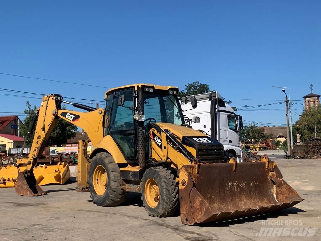 CAT 428 F Rovokopači