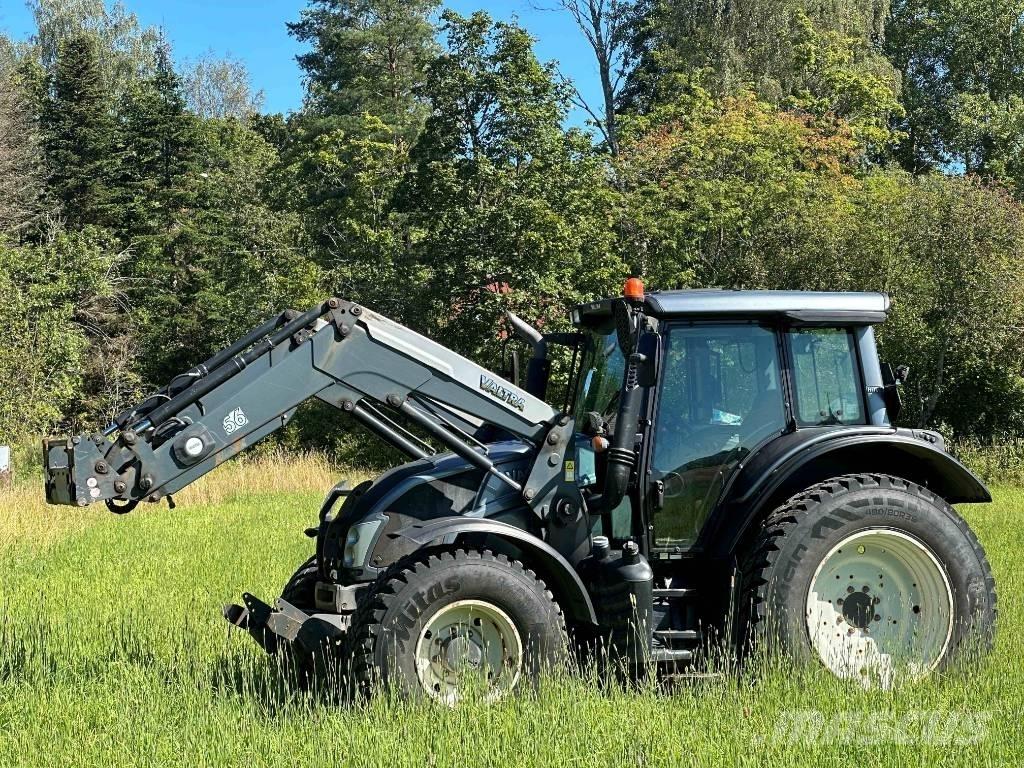 Valtra N 123 H5 Traktori