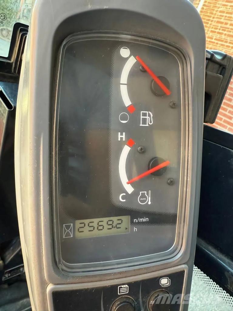 Kubota KX016-4 Mini bageri < 7t