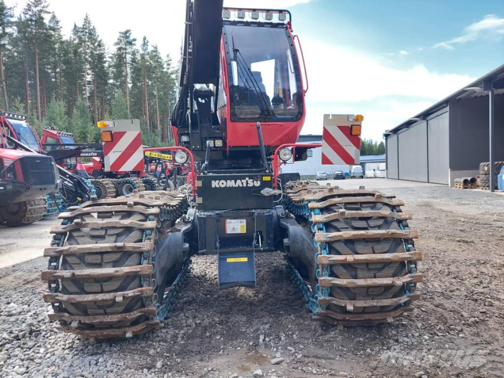 Komatsu 901 XC Harversteri