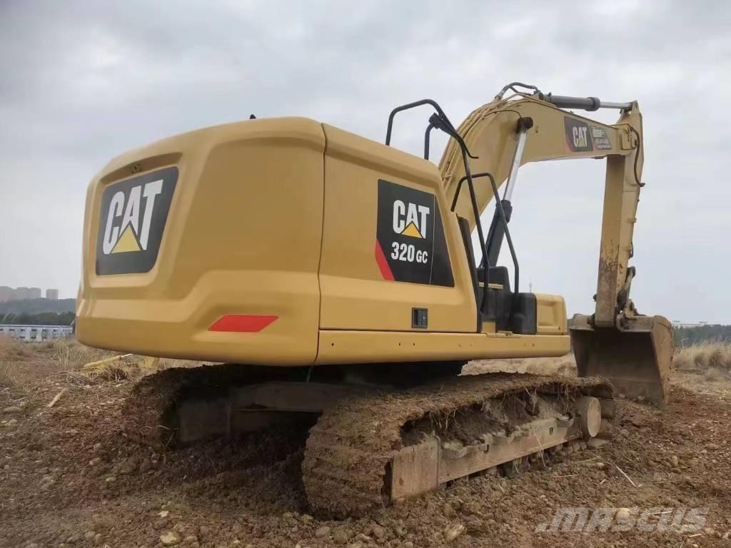 CAT 320 GC Bageri guseničari