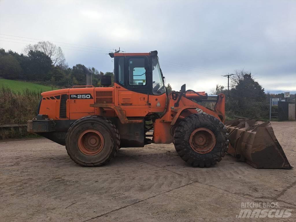 Doosan DL 250 Utovarivači na točkove