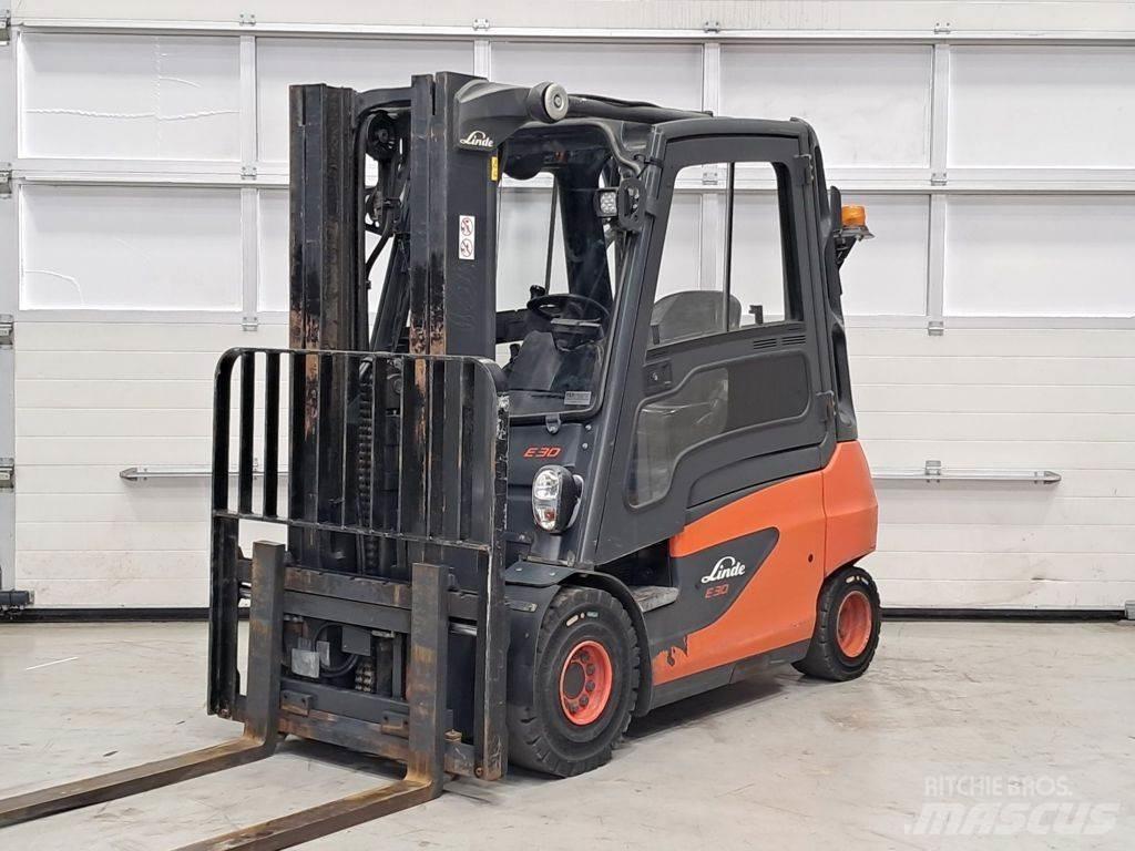 Linde E30-01 Električni viljuškari