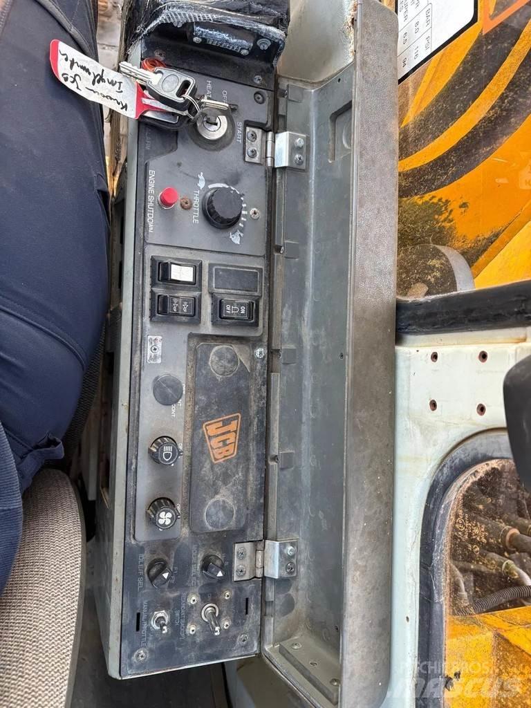 JCB JS130W Bageri točkaši