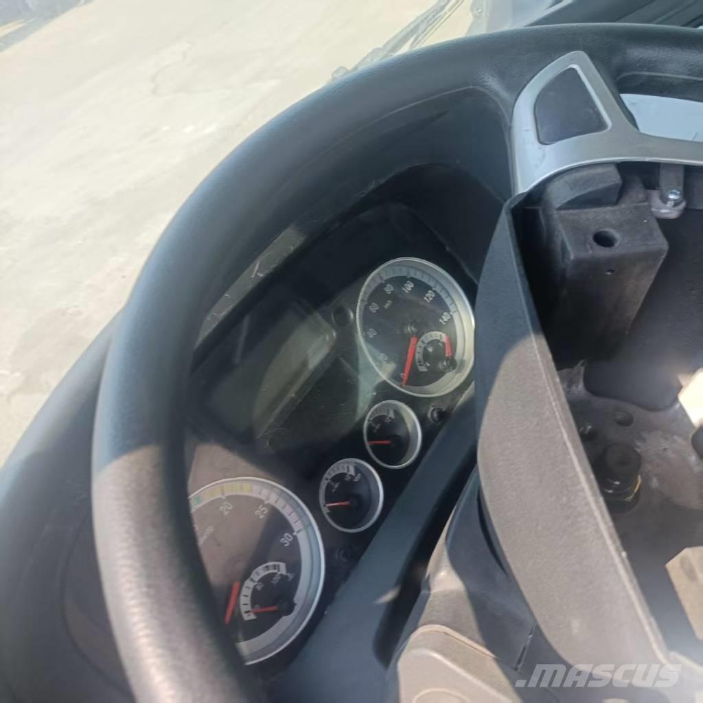 Howo 371 6x4 Tegljači