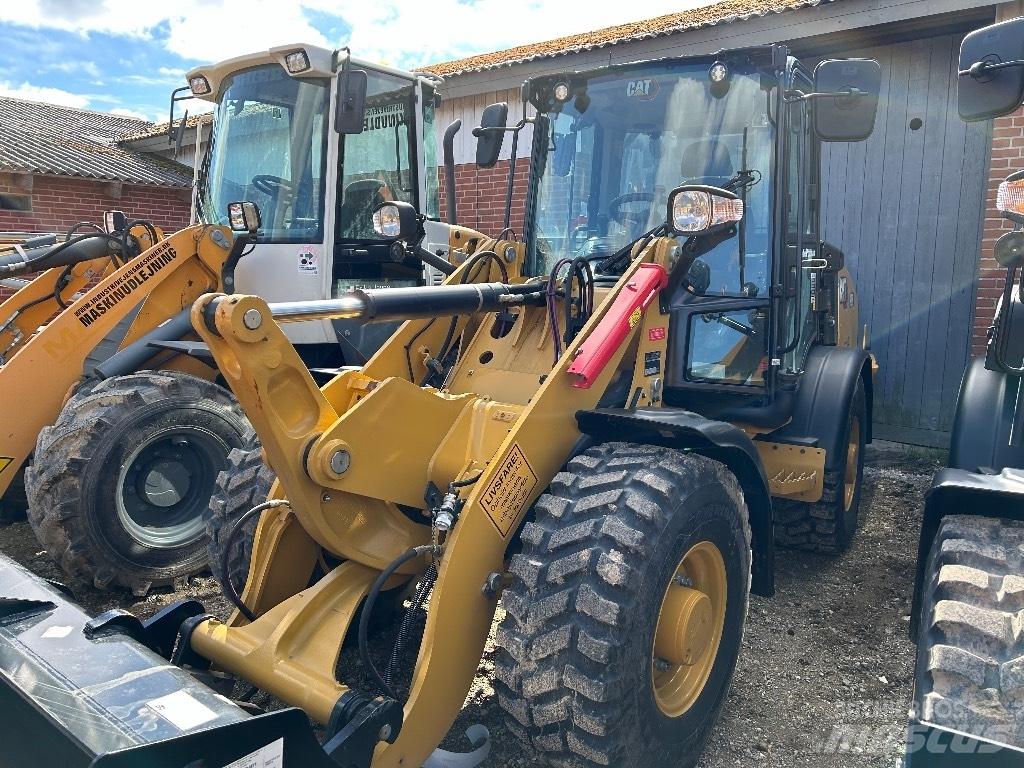 CAT 906 Utovarivači na točkove