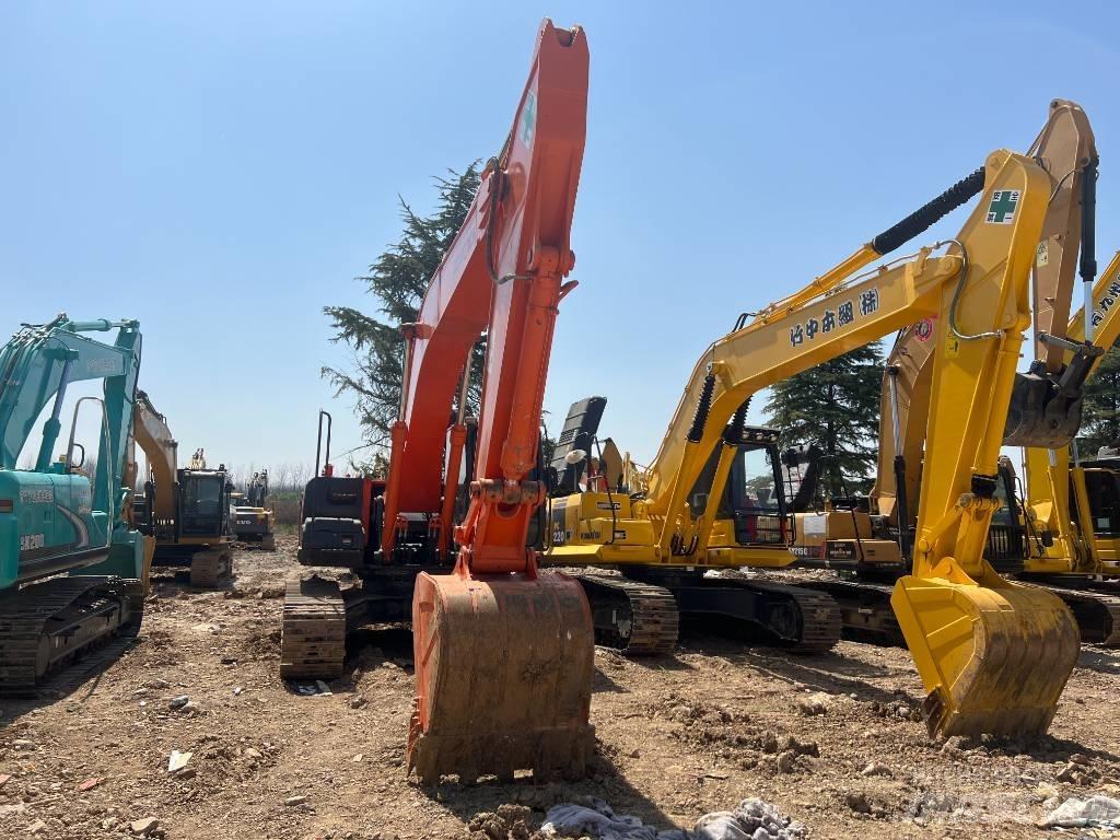 Hitachi ZX 240-3 Bageri guseničari