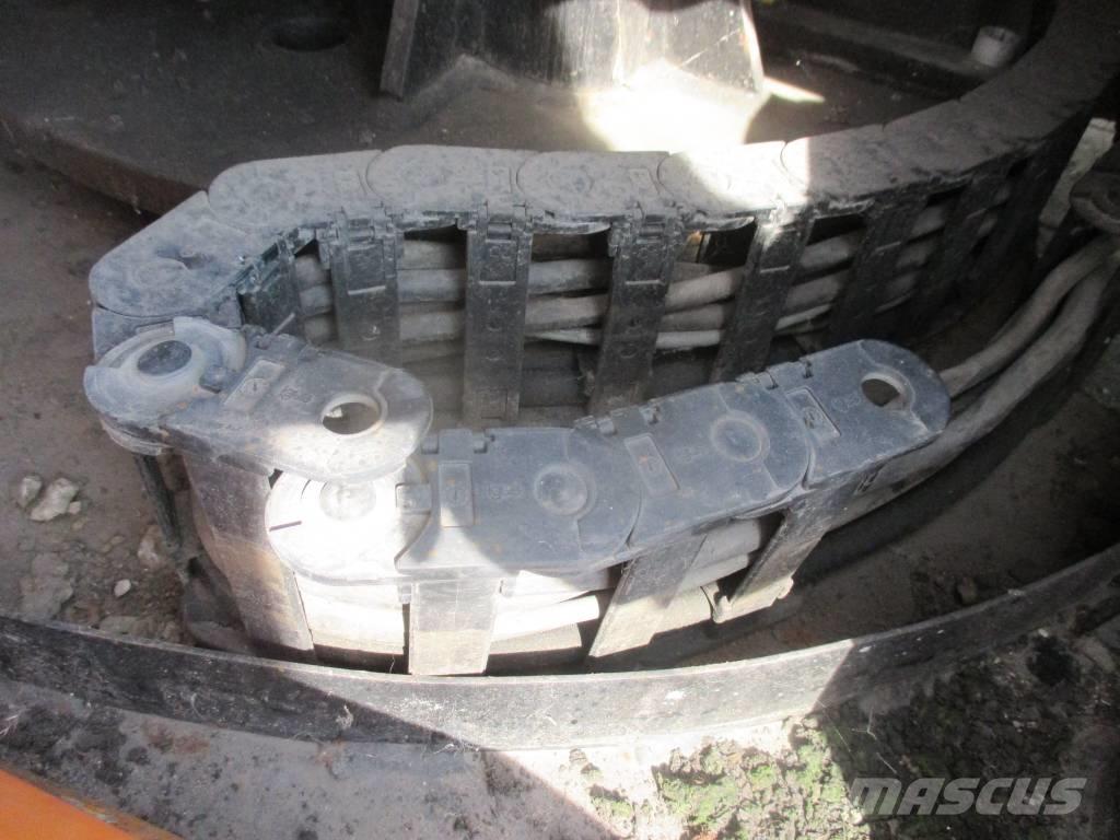 Manitou 100 VJR Jarbolne penjajuće platforme