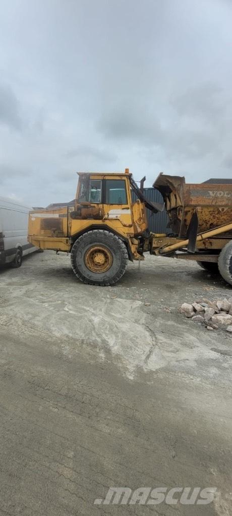 Volvo A 25 C Zglobni damperi