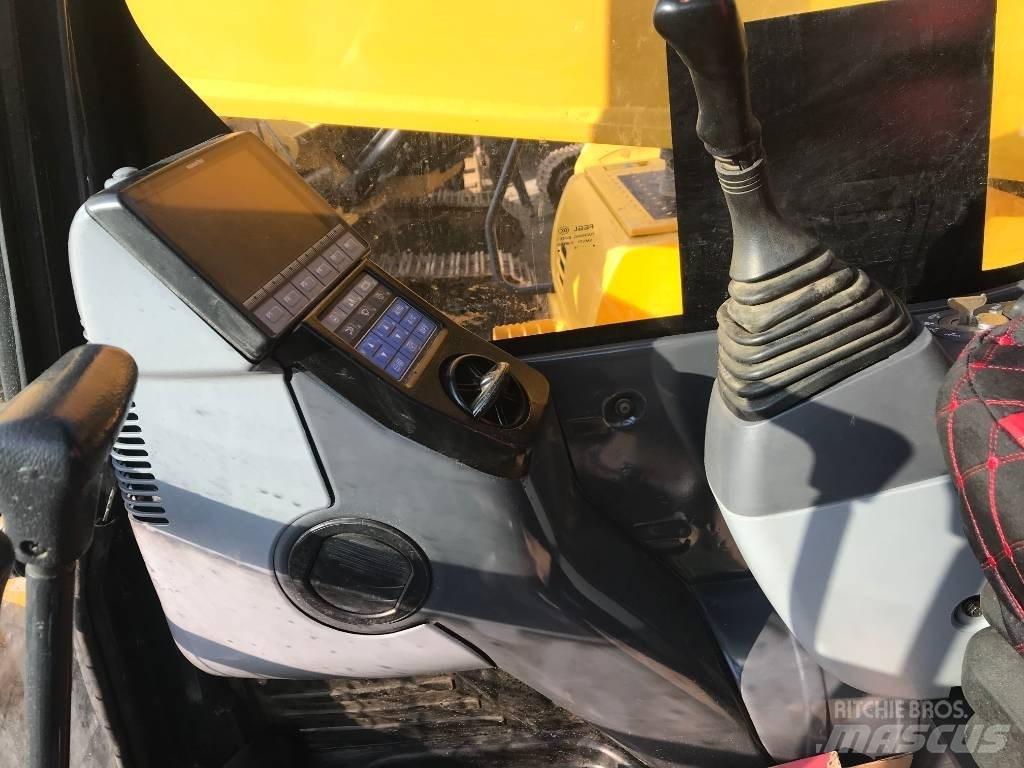 Komatsu PC 450 LC-8 Bageri guseničari