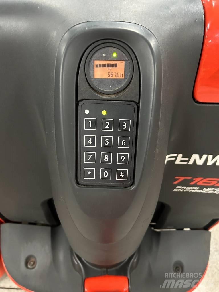 Linde T16 Nisko podizni električni viljuškar