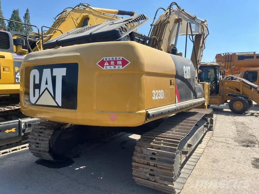 CAT 323 D L Bageri guseničari