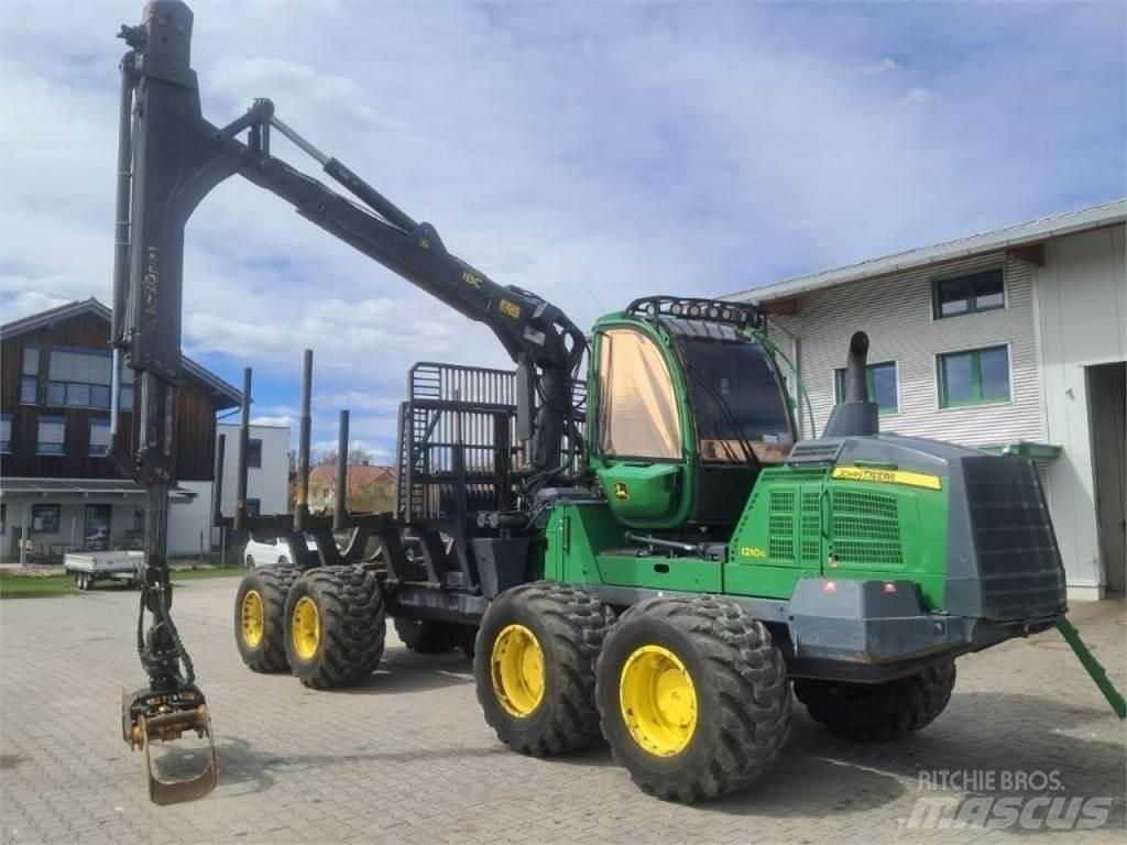 John Deere 1210 G Forvarderi