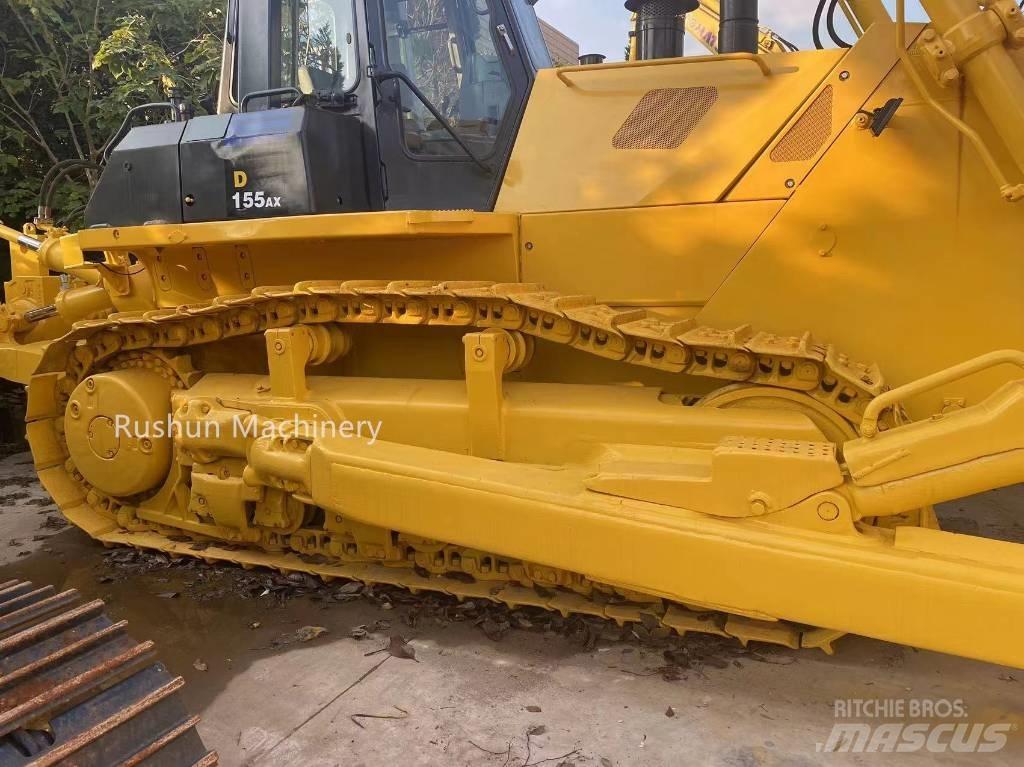 Komatsu D 155 Buldožeri guseničari