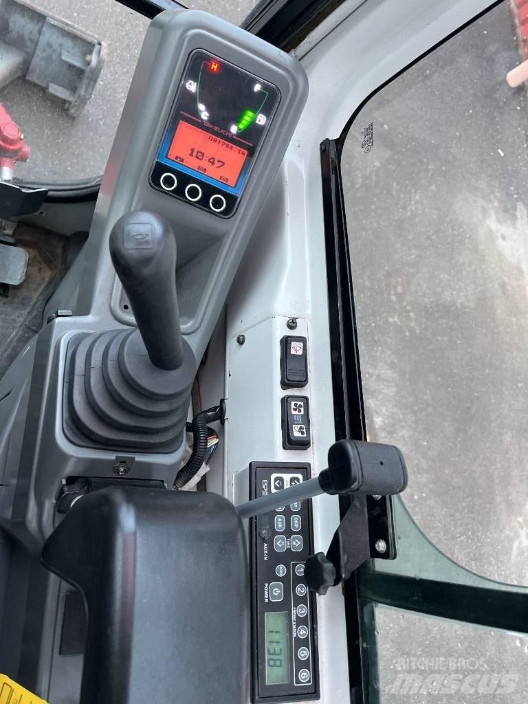 Takeuchi TB 216 Mini bageri < 7t