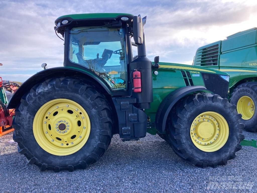 John Deere 7290 R Traktori