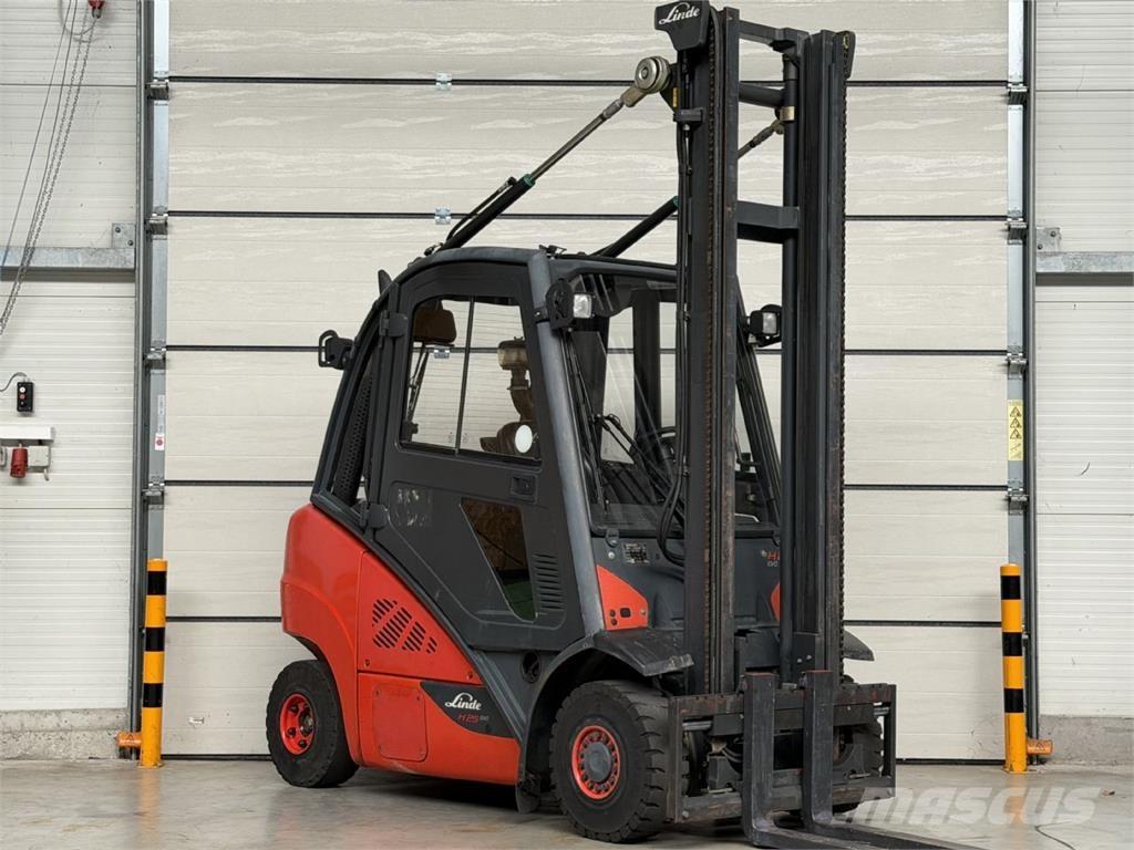 Linde H25D-02 Dizelski viljuškari