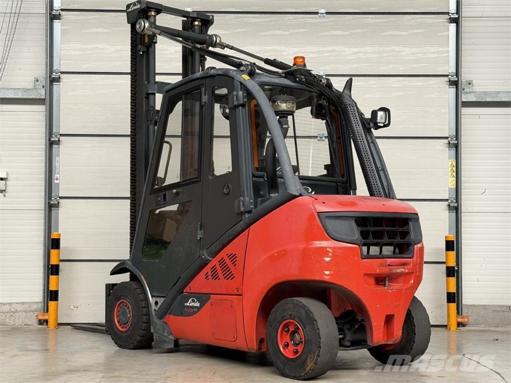 Linde H25D-02 Dizelski viljuškari