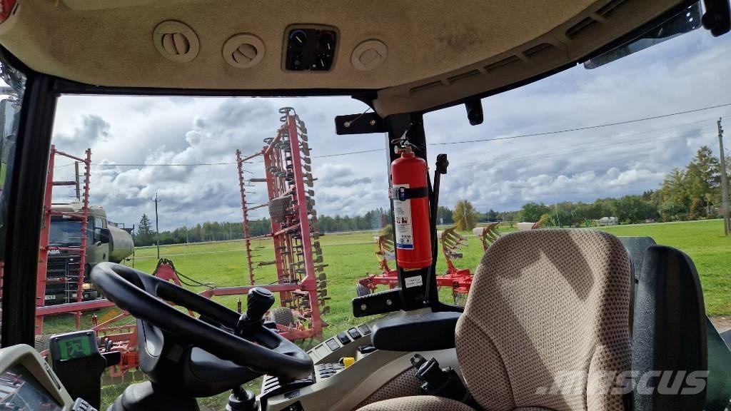 John Deere 4066 R Traktori